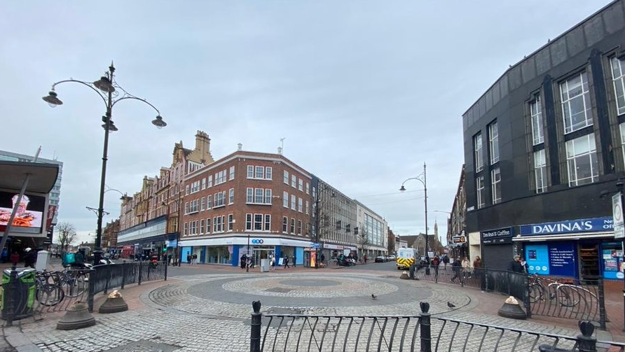 Key town centre junction to close for two weeks for essential repairs ...