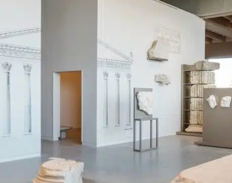 artists impression of how the museum might look, showing a Roman monument display area