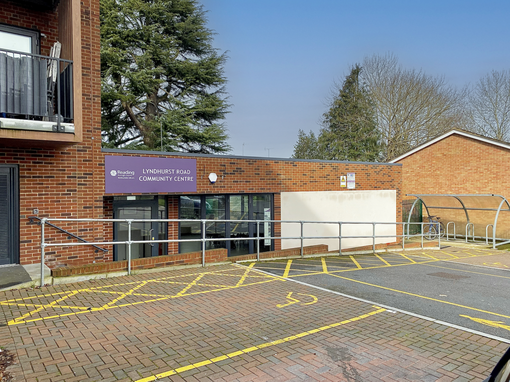 outside photo of the Lyndhurst Road Community Centre building